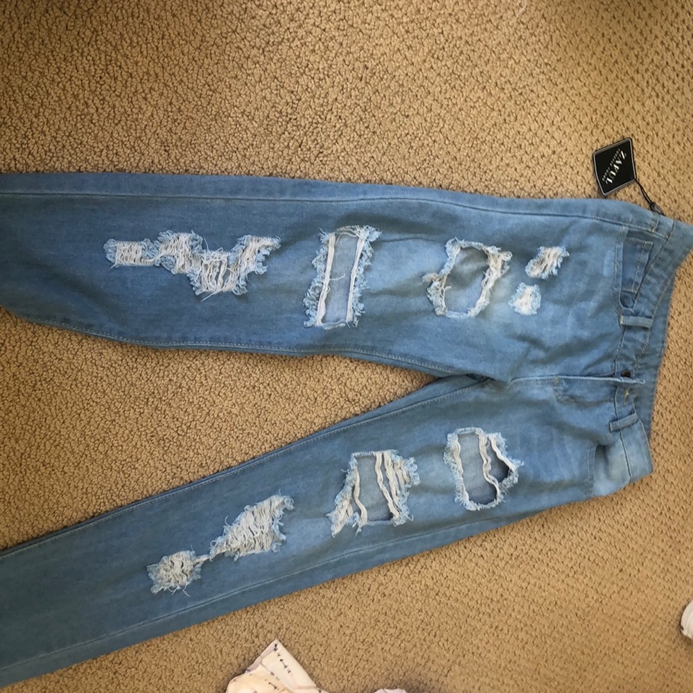 Zaful light blue wash ripped jeans